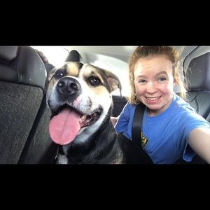 Meet your Posher, Isabella